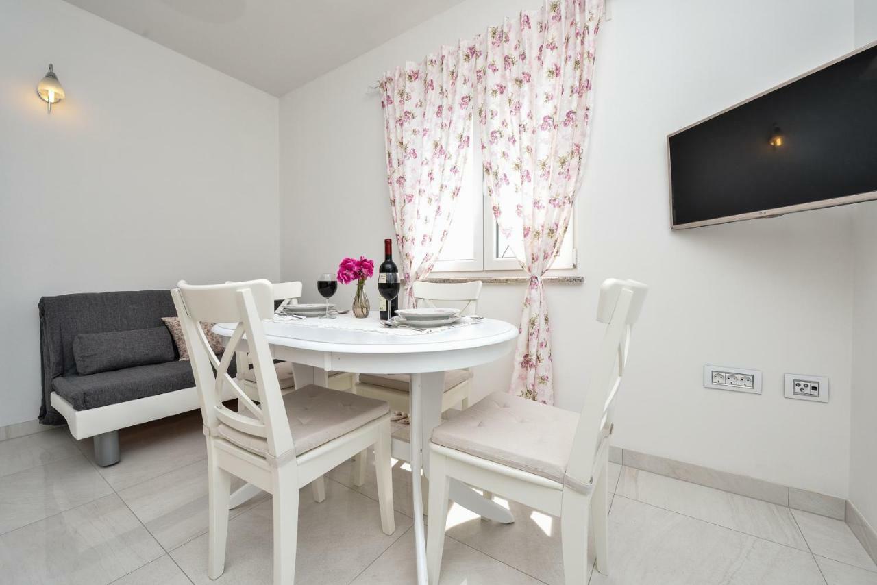 Apartments Feel Good Сукошан Экстерьер фото