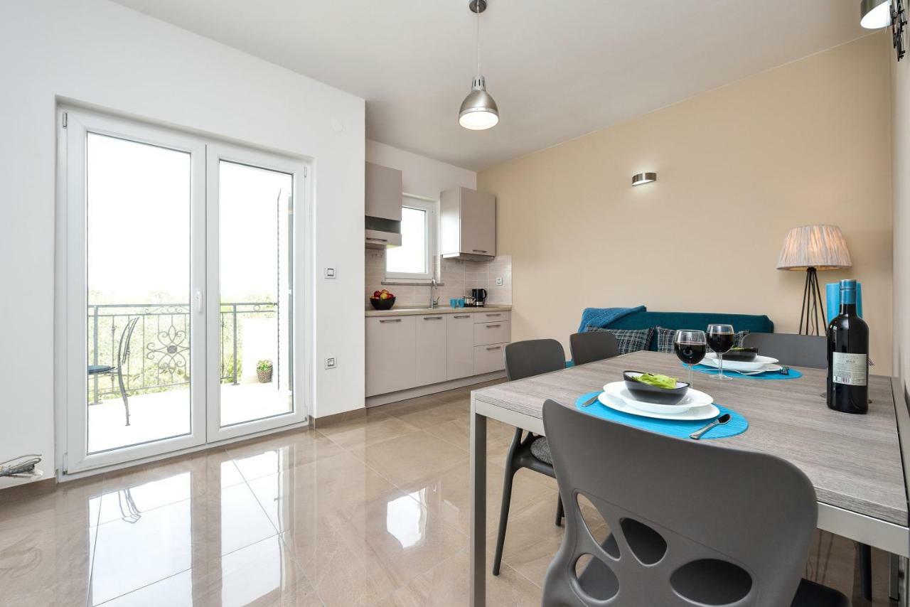 Apartments Feel Good Сукошан Экстерьер фото