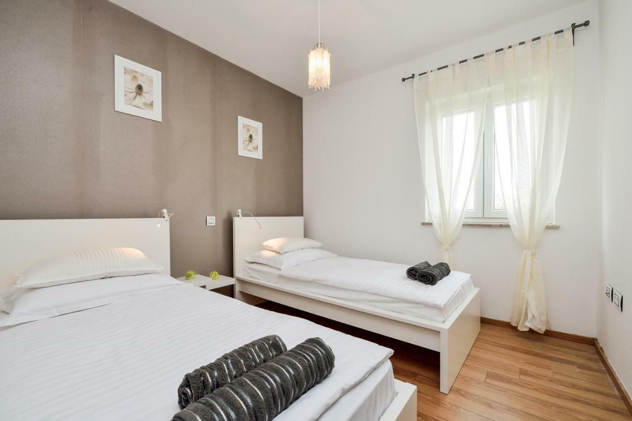 Apartments Feel Good Сукошан Экстерьер фото